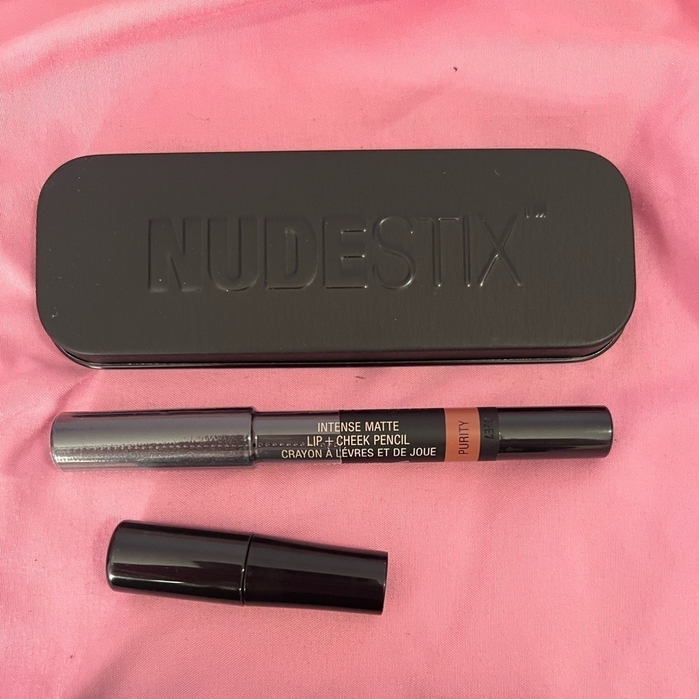 NUDESTIX Purity Intense Matte Lip + Cheek Pencil